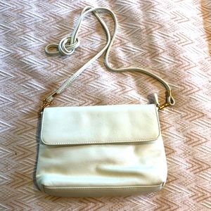 Vintage ILI White Leather Crossbody Bag Clutch